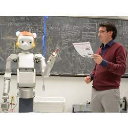 Docent en Robot die Samenwerken